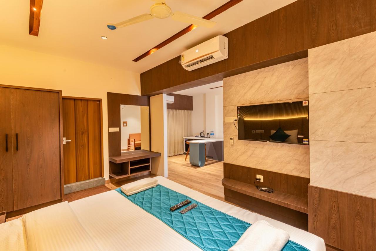 Hotel Stay Bella Кожикоде Екстер'єр фото
