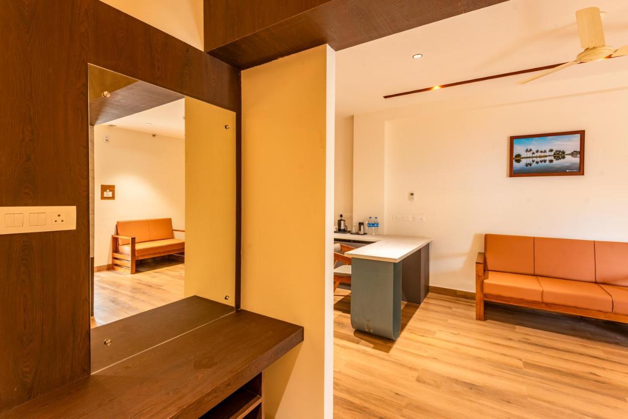 Hotel Stay Bella Кожикоде Екстер'єр фото